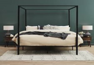 CANOPY BED
